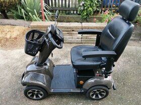 Elektrický invalidní vozík VERMEIREN - 1