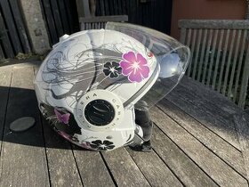 dámská helma na scooter - 1