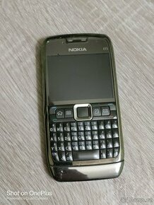 Sběratelský mobil Nokia E71 Eseries - 1