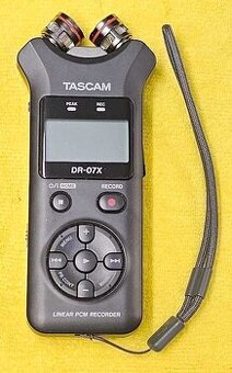 Prodám diktafon, rekordér TASCAM-DR-07X