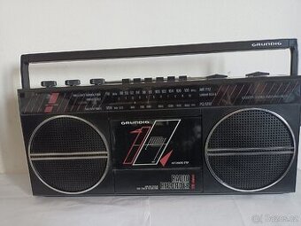 Grundig RR335, radiomagnetofon retro kazeťák