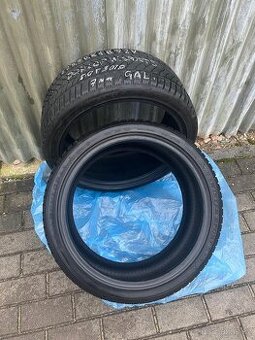 Dunlop Winter Sport 5 – 225/40 R18 92V, cca 7 mm 2ks