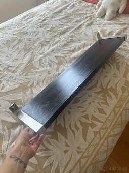IKEA EKBY JÄRPEN police s konzolemi – 80×20 cm - 1