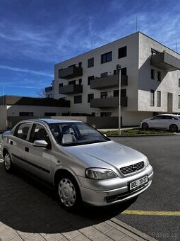 Opel Astra 1.6 -> malý nájezd, garážováno 20 let