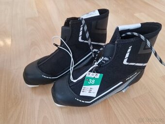 Nove boty na bezky vel 38 s visackou