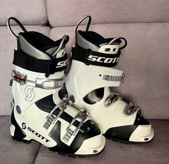 Skialpové boty Scott, vel. MONDO 24,5