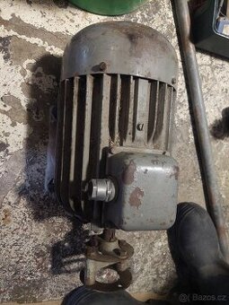 Motor patkový