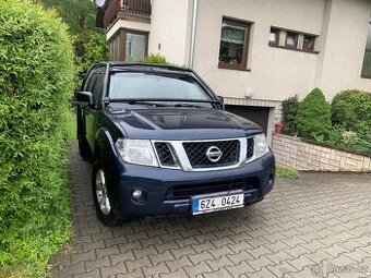Nissan Navara 2,5 dci 140 kw naj.170 tis.km,r.v.2011
