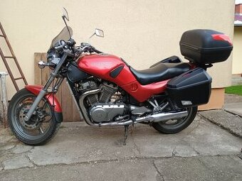 Suzuki VX800 - 1