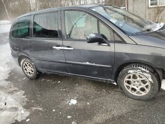 Nahradní díly Citroen C8