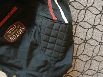 Moto bunda