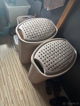 Úložné boxy, koše