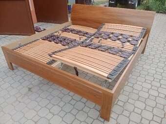 Postel 200x200