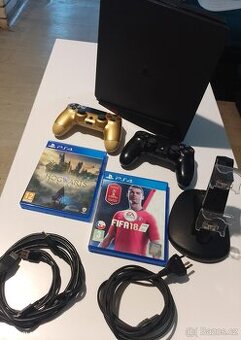 PS4 Slim