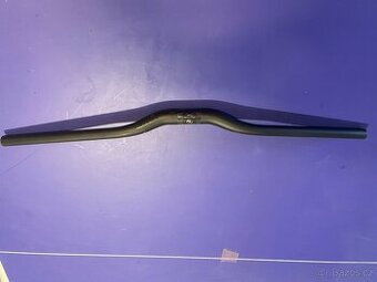 Řidítka Syncross MTB karbon š740mm - 1