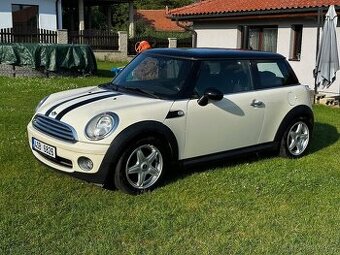 SLEVA - MINI Cooper 1.6 88 kW (120 koní) - 1