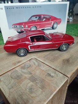 Ford mustang GT Fastback 1968 Autoart