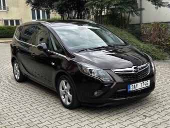 Opel Zafira C 2.0 CDTI 7 míst Kůže Navi Xenony 1. maj v ČR