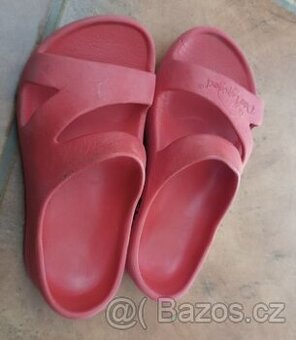 Pantofle Peter Legwood vel 26 délka boty 18 cm