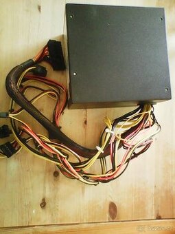 Evolveo PULSE 450ATX