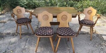 Masivní rozkládací stůl + 4x masivní židle TOP STAV