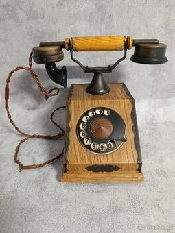 Starý telefon TESLA zachovalý zasíláme ihned - 1