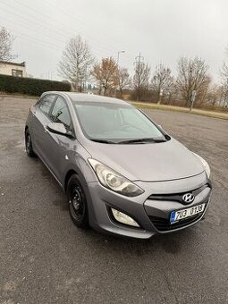 Hyundai i30, 1.4 benzín  2013