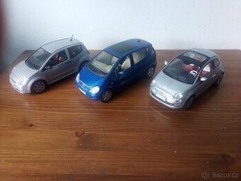 Modely 1:18 Citroën MB Fiat 500