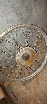 Prodám zadní kolo na Jawa Speciál