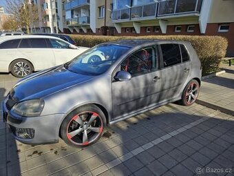Volkswagen Golf V 1.9TDI 66kW, 2 sady kol, ALU 18"