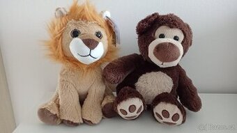 Plyšový medvěd a lev