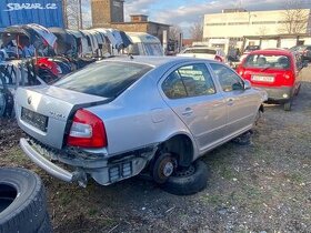 Škoda Octavia II sedan face - 1.9 tdi , koup v ČR