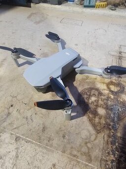 DJI mini 2se full combo