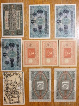 Prodám staré podtácky,mince,bankovky,zapalovače