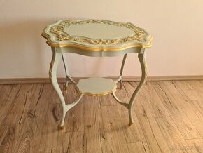 Starožitný stolek "baroko"