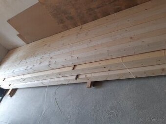 Stavební hranoly 4m