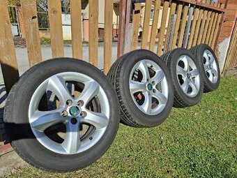 Originální kola Škoda Fabia 2 195/55 R15 letní Barum