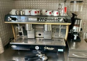 REZERVACE Profesionální kávovar Astoria 2GR. + mlýnek