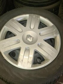 zimní pneu Nokian 185/65/15 + disky Renault Clio