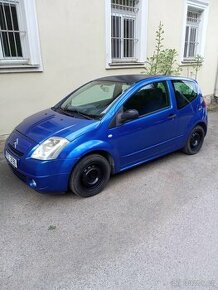 Citroën C2 1.1i, 44Kw,rok 2005. Servisní kniha, el.okna…