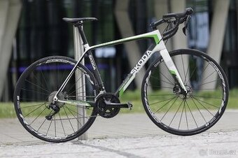 Superior Road Team Elite karbonové kolo L 56