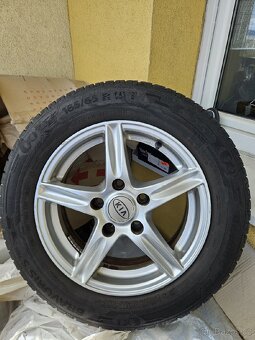 Prodej coly na letních pneumatikách