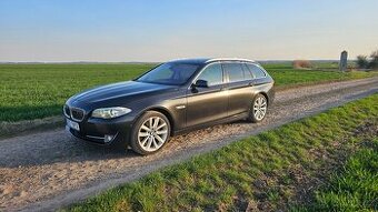 BMW 530xd Touring xDrive F11 softclose