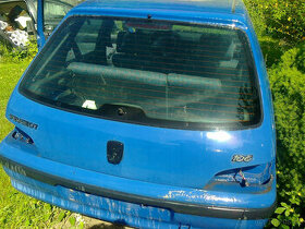 Peugeot 106 , zasklené zadní dveře , jen 600,-kč