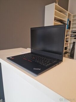 Lenovo ThinkPad E490 - 1