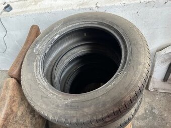 PNEU PIRELLI SCORPION VERDE 235/60/18
