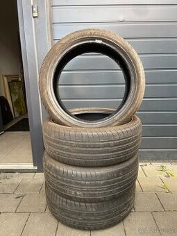 Letní pneu 205/45 R18