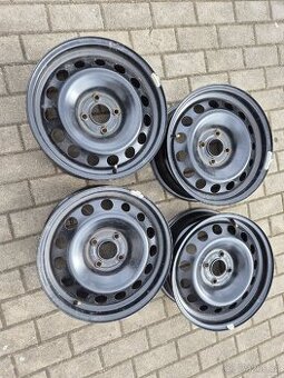Originál plechové disky Ford R16
