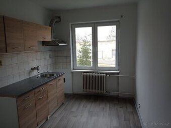 Pronajmu byt 3+1 v obci Malnice