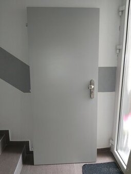 Prodám dveře 80cm